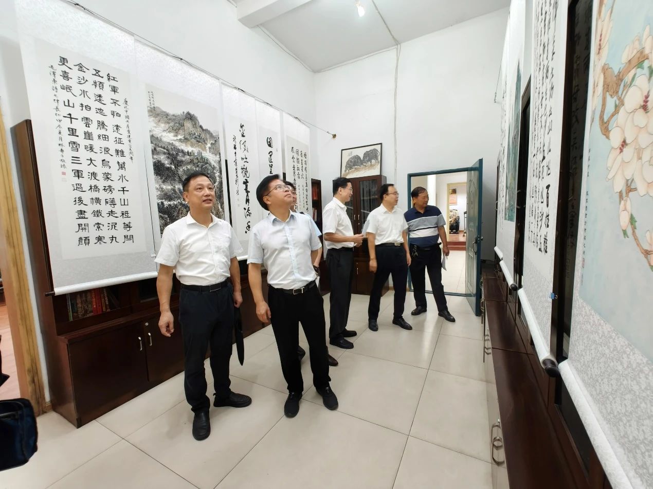 “庆祝中华人民共和国成立75周年退休干部职工书画展”成功举办